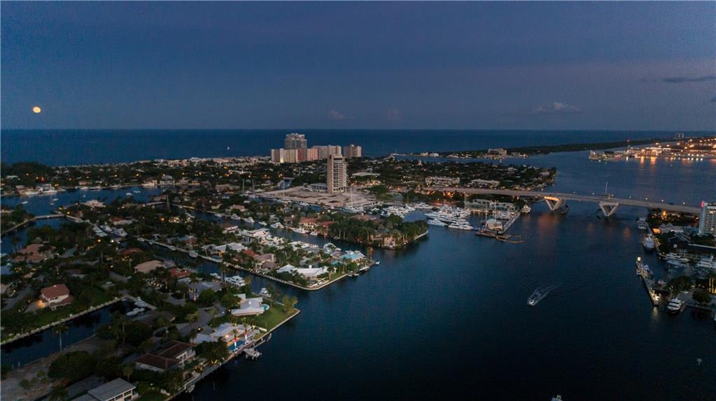 LUCILLE ISLAND - Land