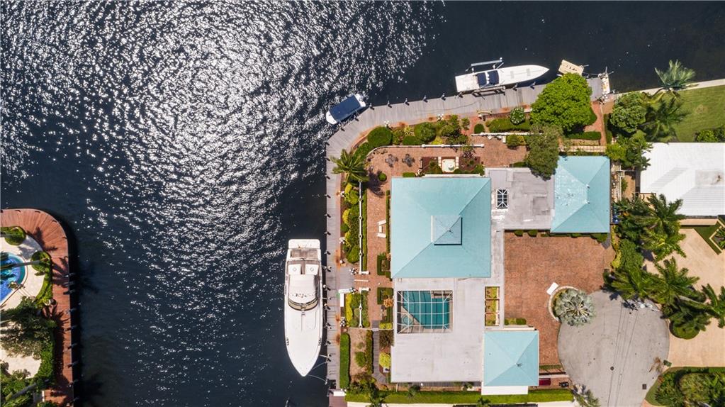 LUCILLE ISLAND - Land