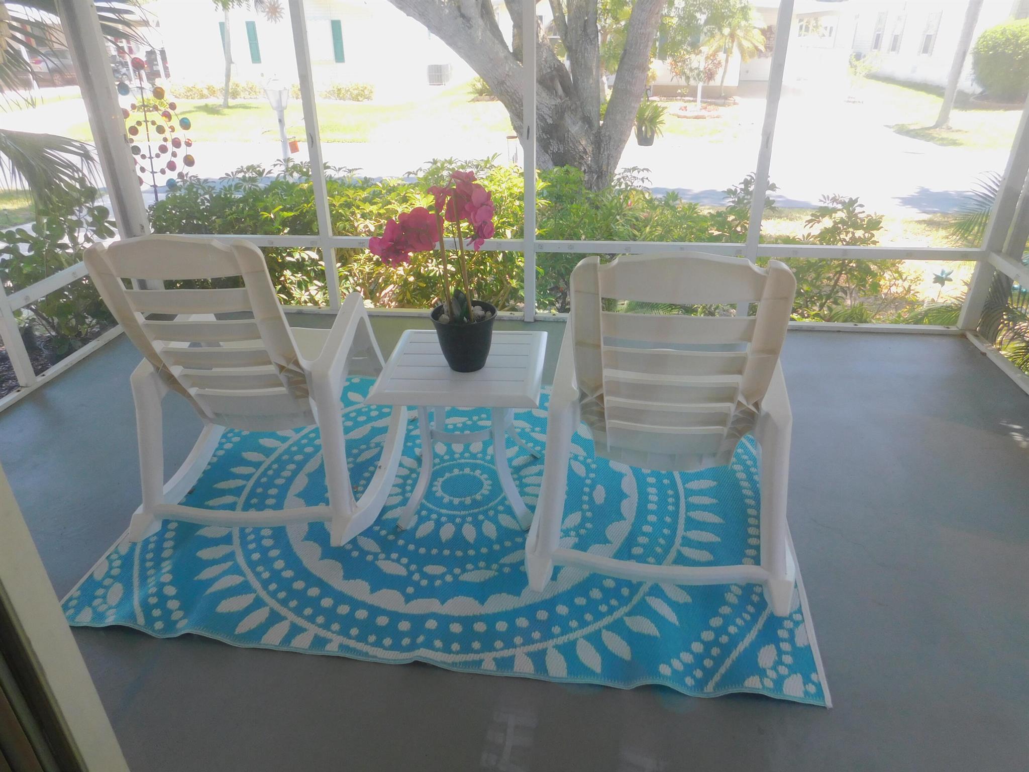 TROPICAL ISLES - Residential