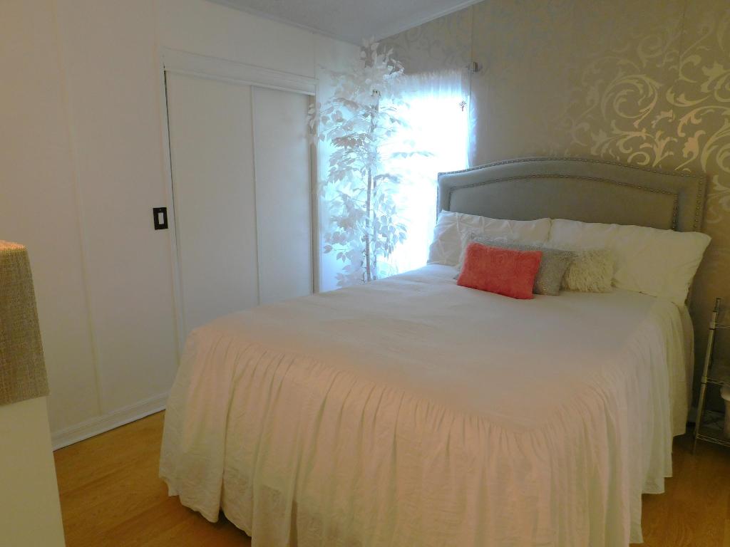 TROPICAL ISLES - Residential