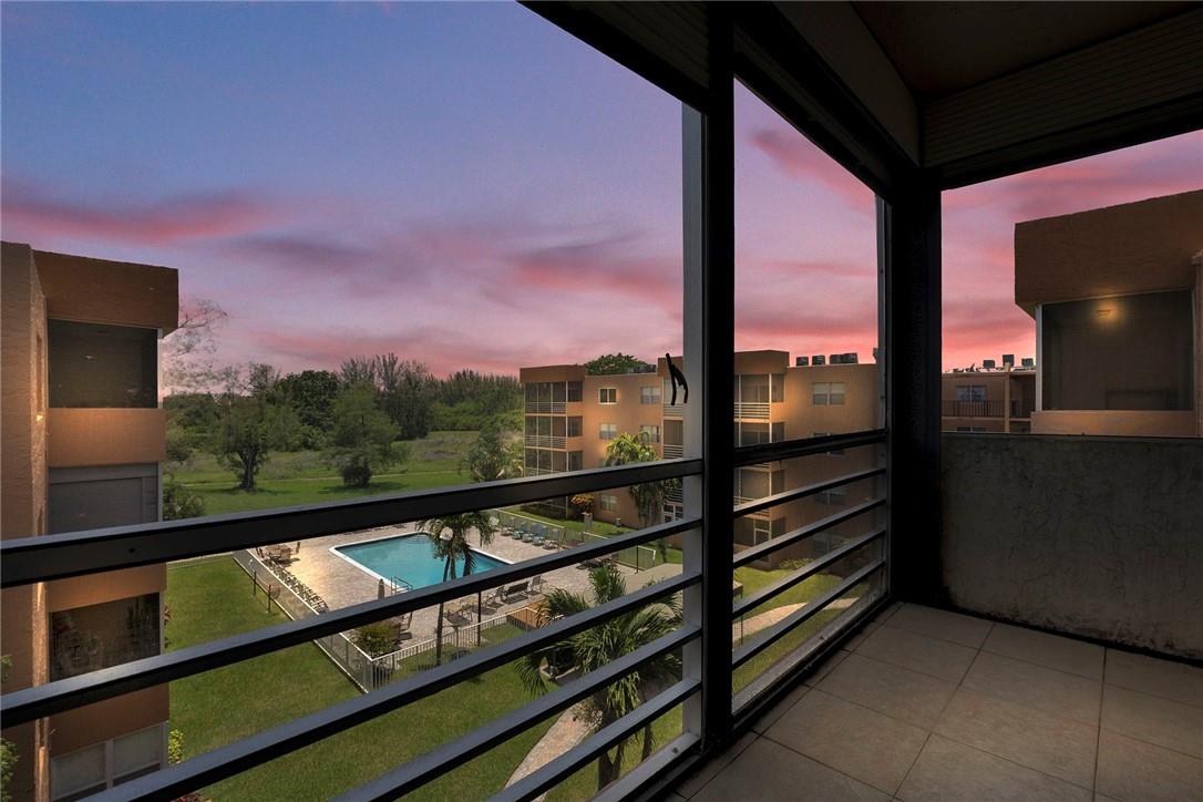 QUAIL RUN OF SUNRISE - Residential