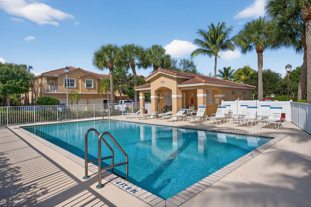 Photo of 160 Village Boulevard #I, Tequesta, FL 33469 (MLS # R11166304)