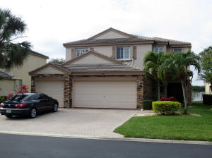 THOROUGHBRED LAKE EST 1 - Residential