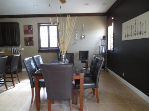 THOROUGHBRED LAKE EST 1 - Residential