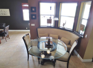 THOROUGHBRED LAKE EST 1 - Residential