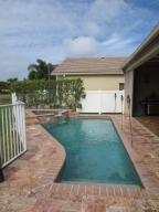 THOROUGHBRED LAKE EST 1 - Residential