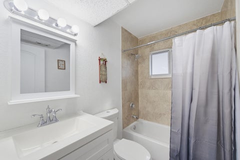 Tiny photo for 376 Saxony H, Delray Beach, FL 33446 (MLS # B26019278)