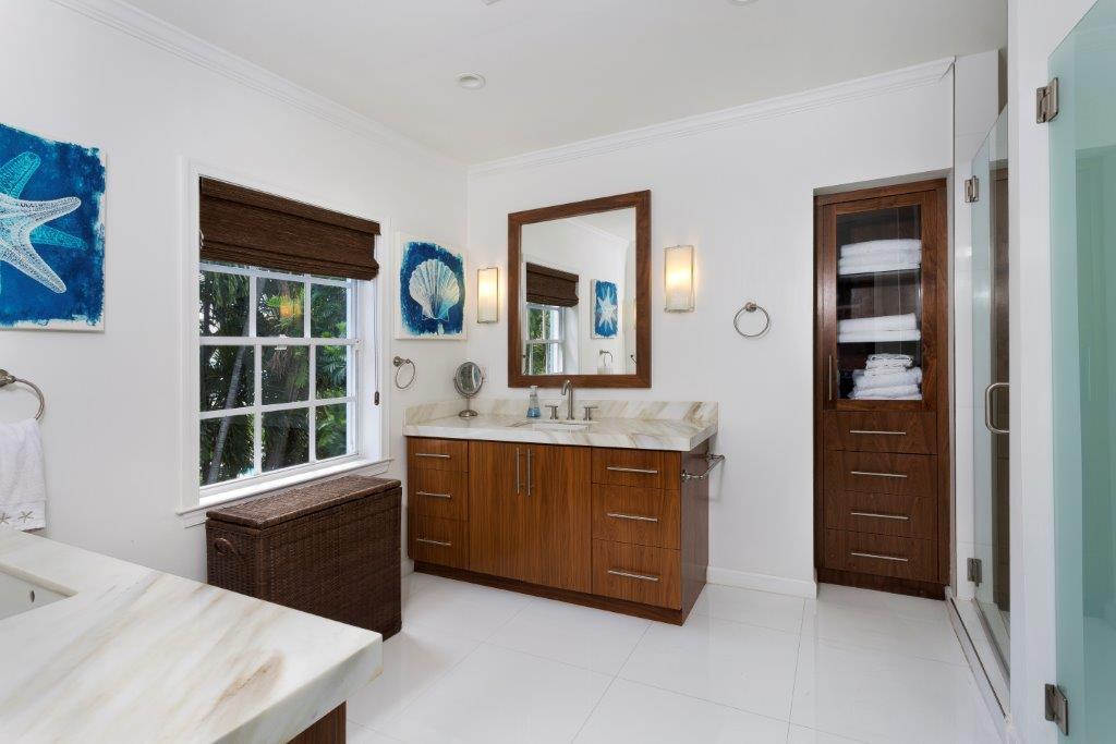 GULFSTREAM COVE - Residential