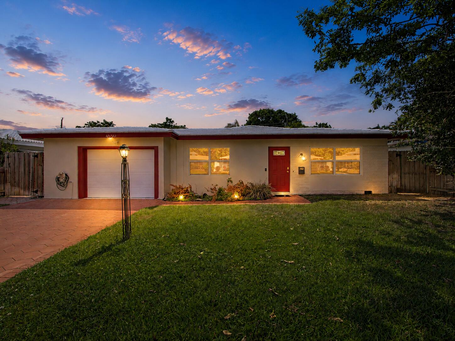4650 NE 2ND Terrace, Fort Lauderdale FL 33334
