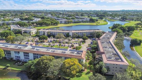 Tiny photo for 3204 Portofino Point #N4, Coconut Creek, FL 33066 (MLS # F10548290)