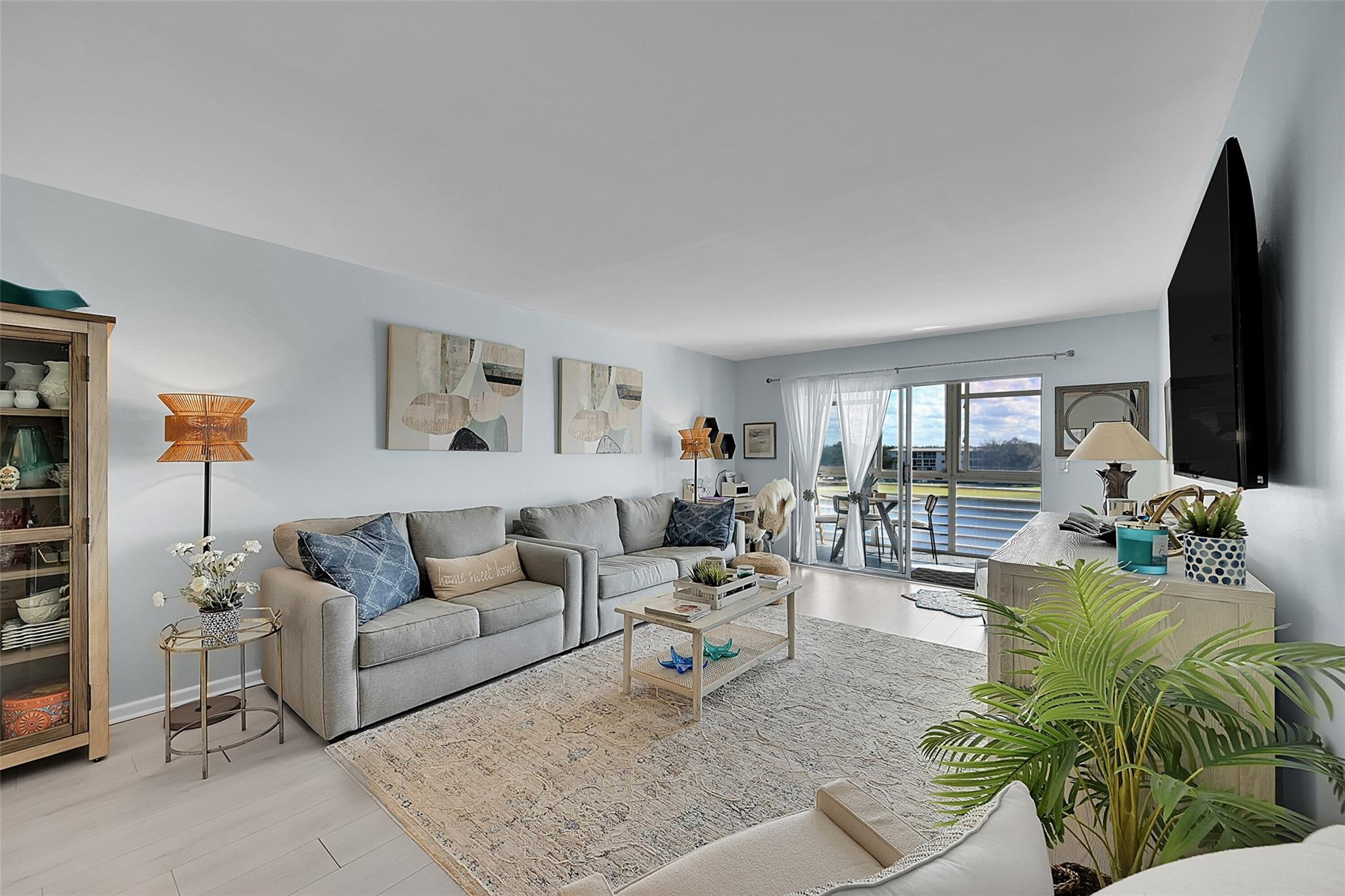 WYNMOOR-VILLAGE - Residential