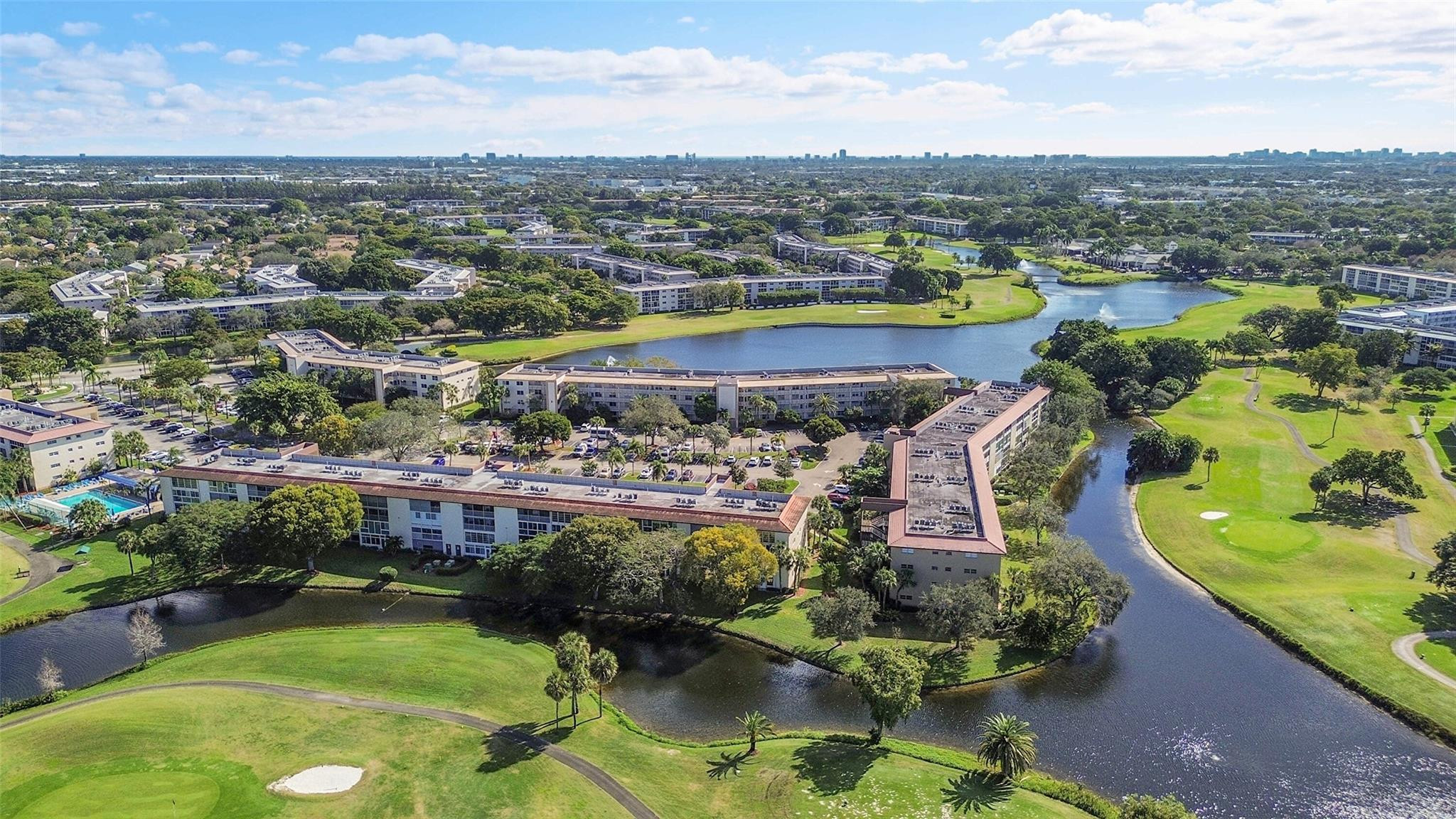 WYNMOOR-VILLAGE - Residential