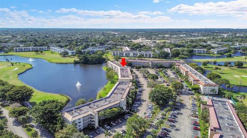 Tiny photo for 3204 Portofino Point #N4, Coconut Creek, FL 33066 (MLS # F10548290)