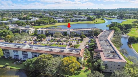 Tiny photo for 3204 Portofino Point #N4, Coconut Creek, FL 33066 (MLS # F10548290)