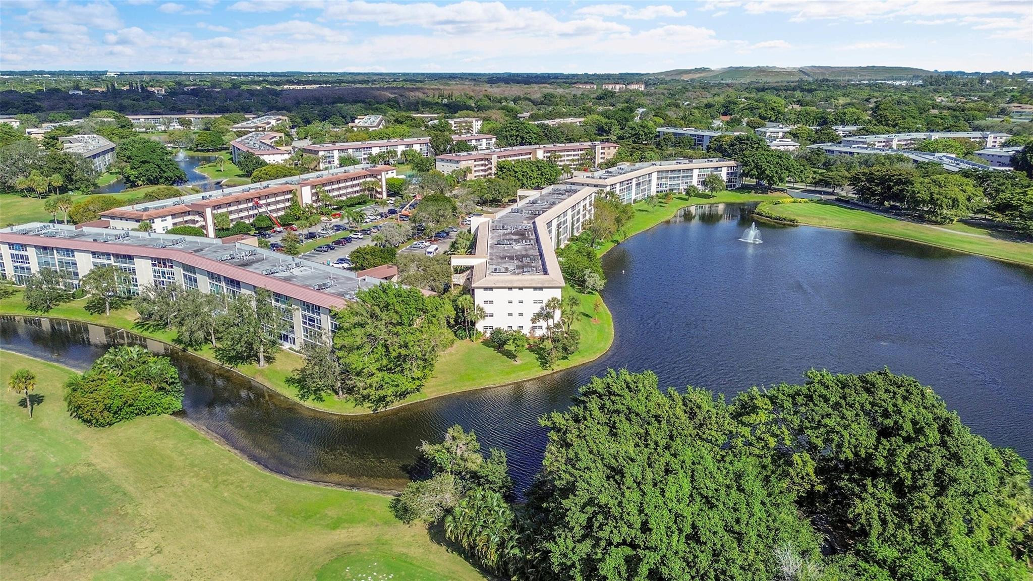 WYNMOOR-VILLAGE - Residential