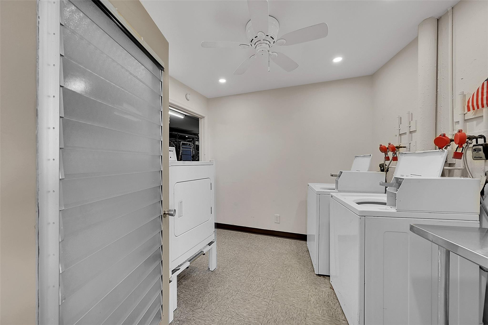 WYNMOOR-VILLAGE - Residential