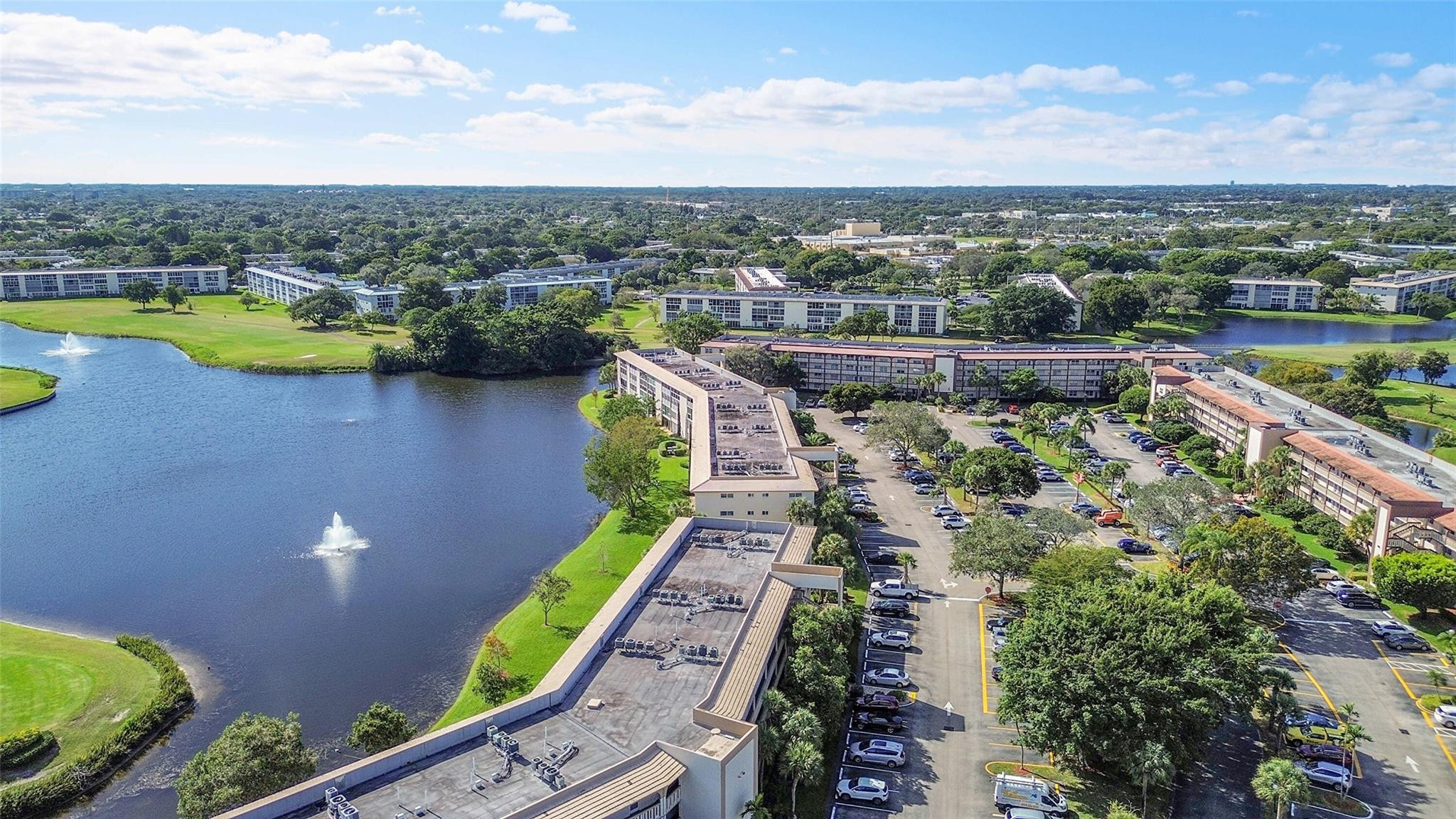 WYNMOOR-VILLAGE - Residential