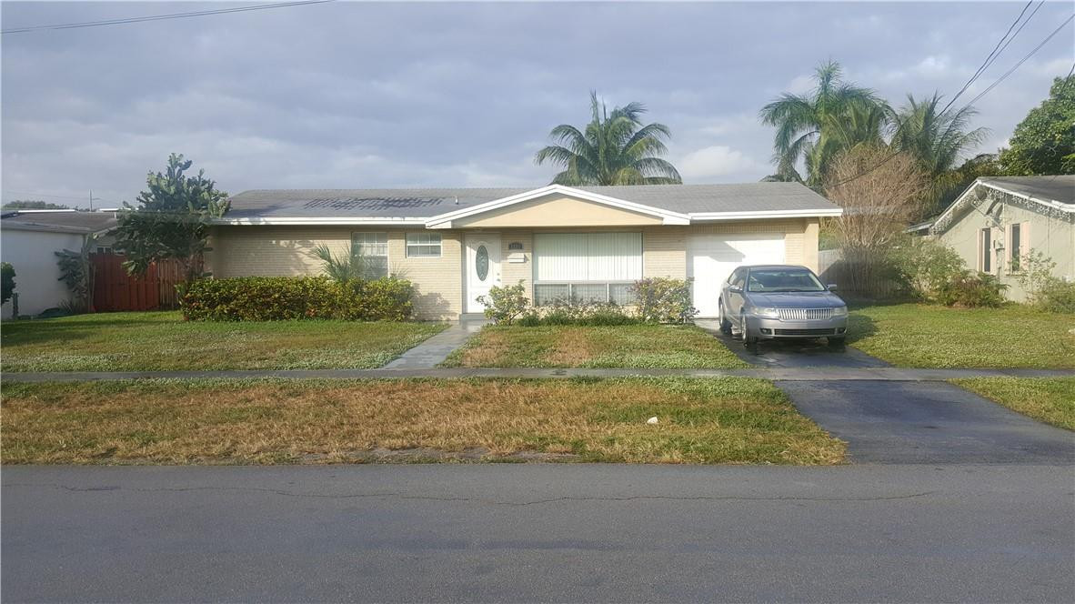 LAUDERDALE LAKES WEST GAT - Residential Lease