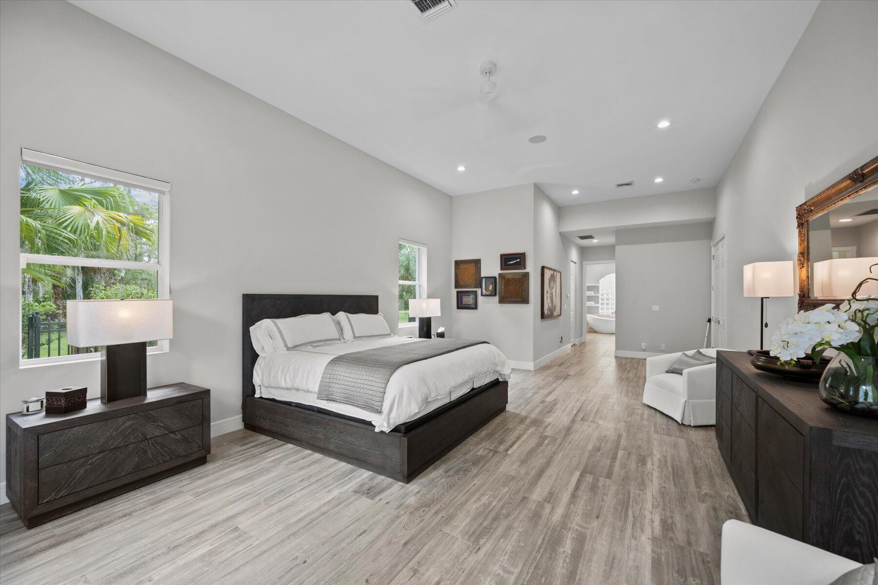 PADDOCK PARK 2 OF WELLING - Residential