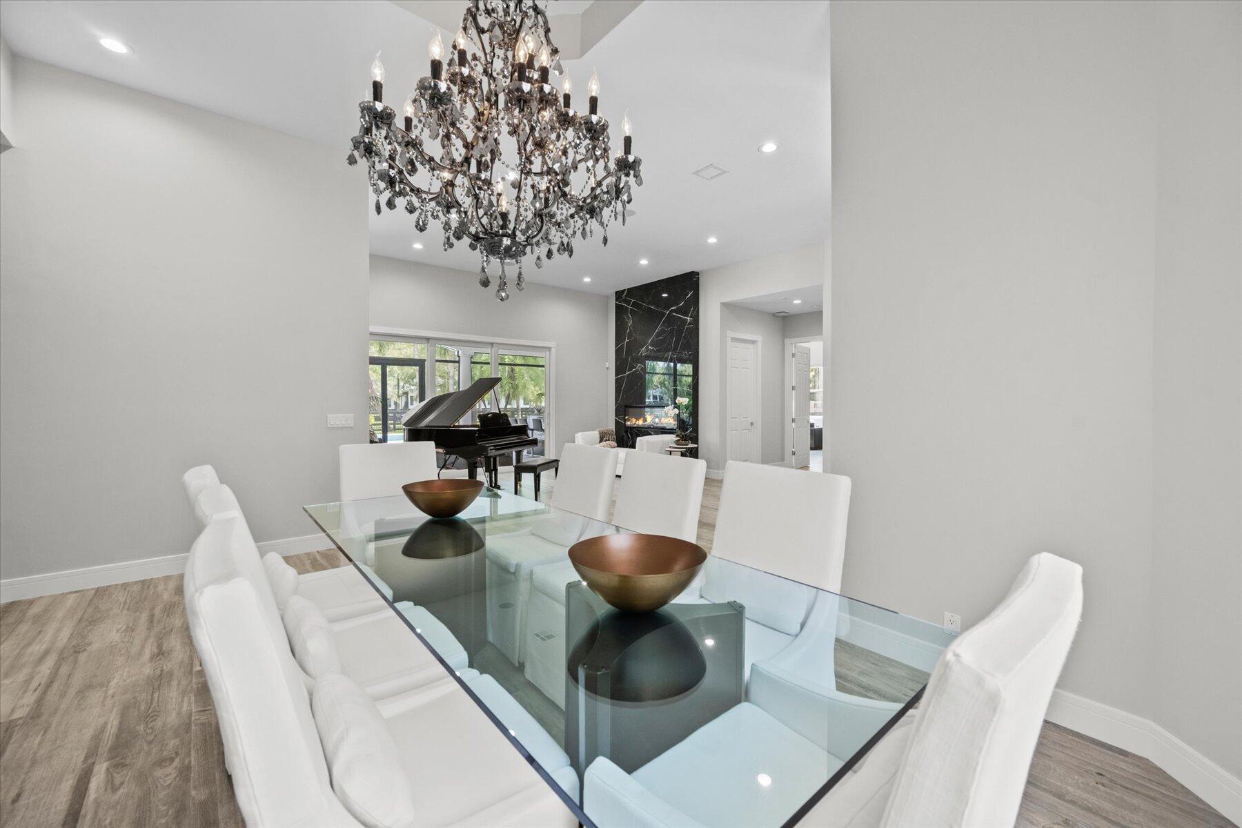 PADDOCK PARK 2 OF WELLING - Residential