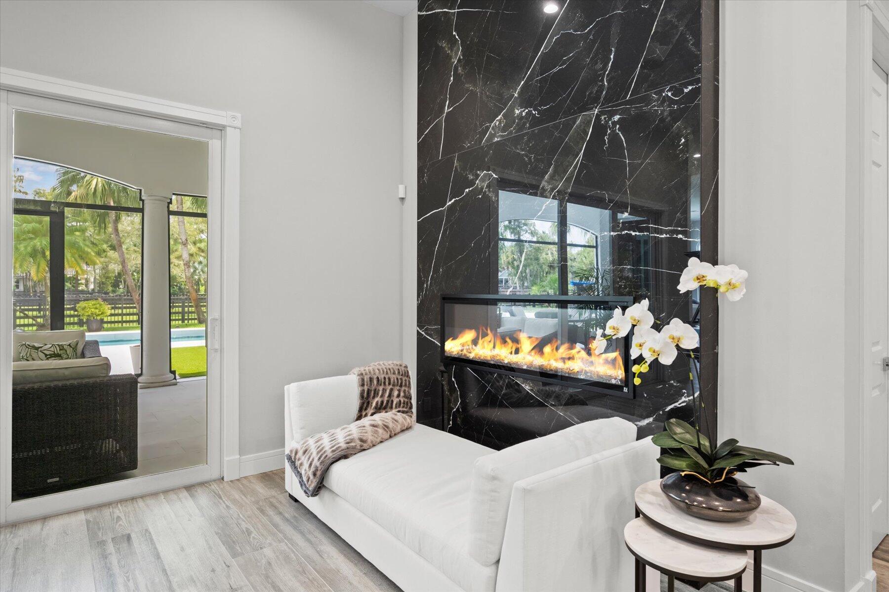 PADDOCK PARK 2 OF WELLING - Residential