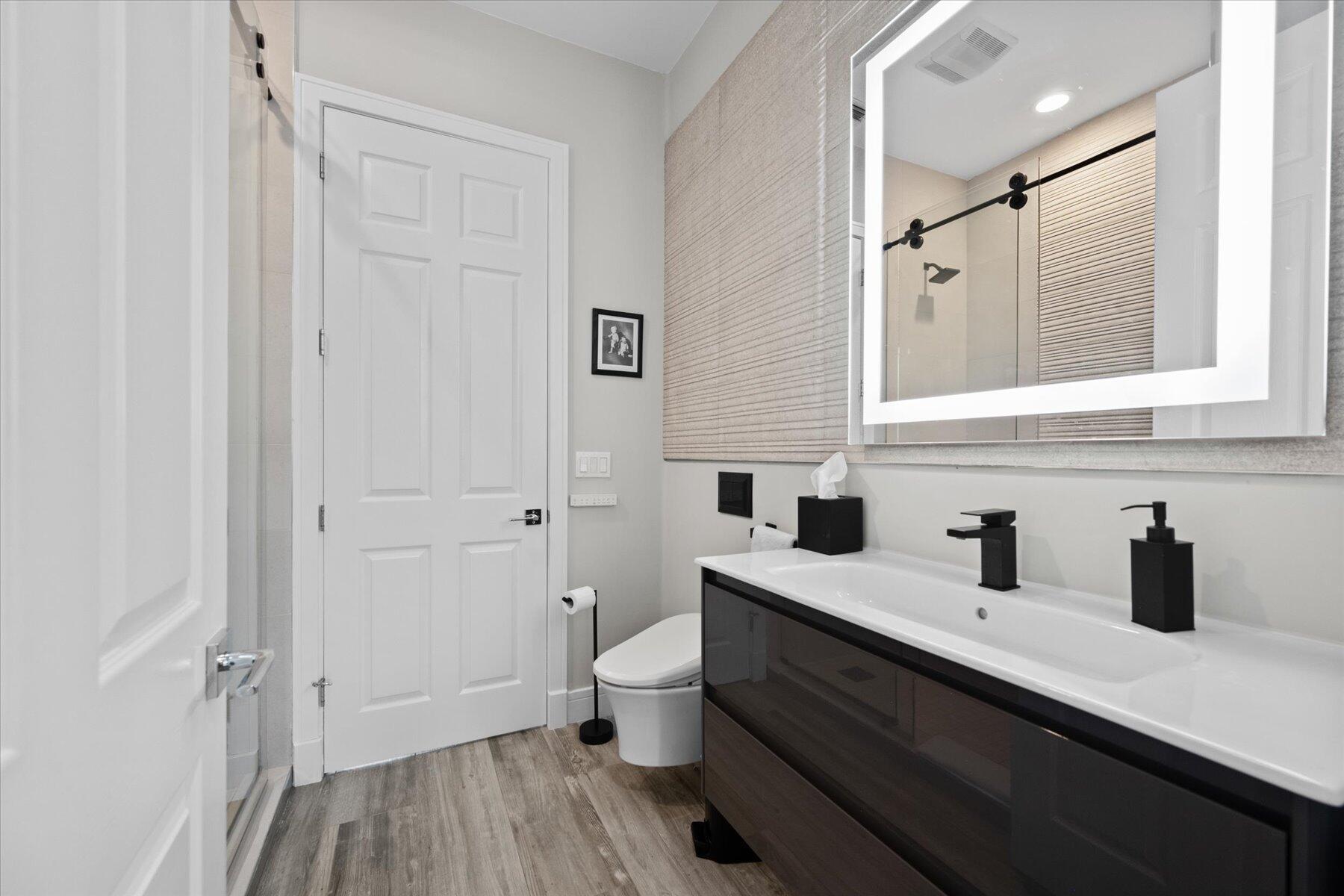 PADDOCK PARK 2 OF WELLING - Residential