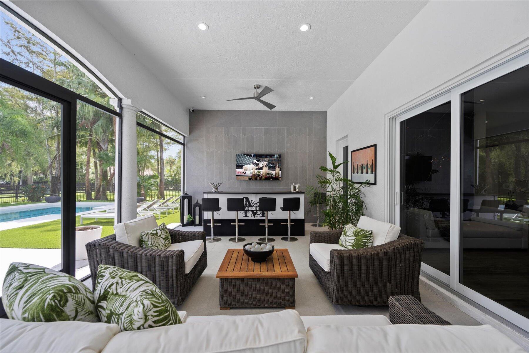 PADDOCK PARK 2 OF WELLING - Residential