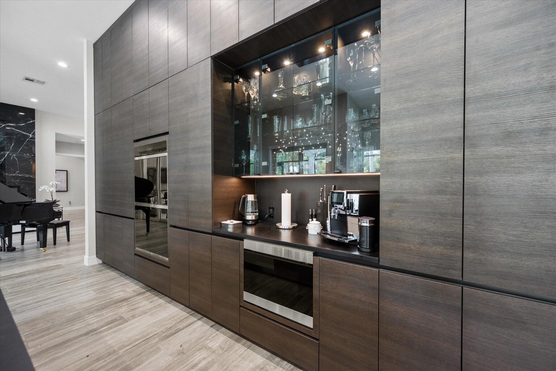 PADDOCK PARK 2 OF WELLING - Residential