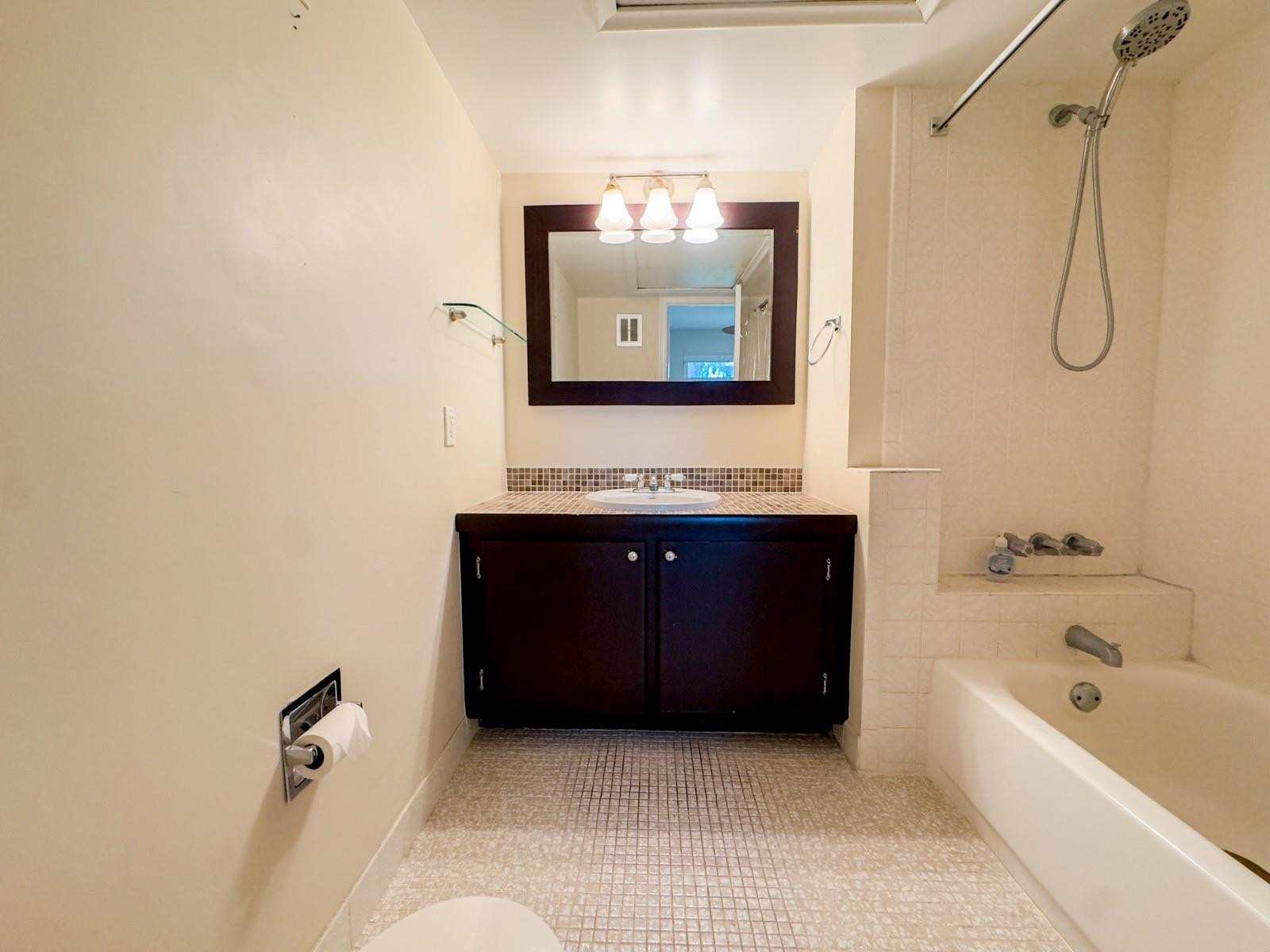 Manor Grove 2 - Residential