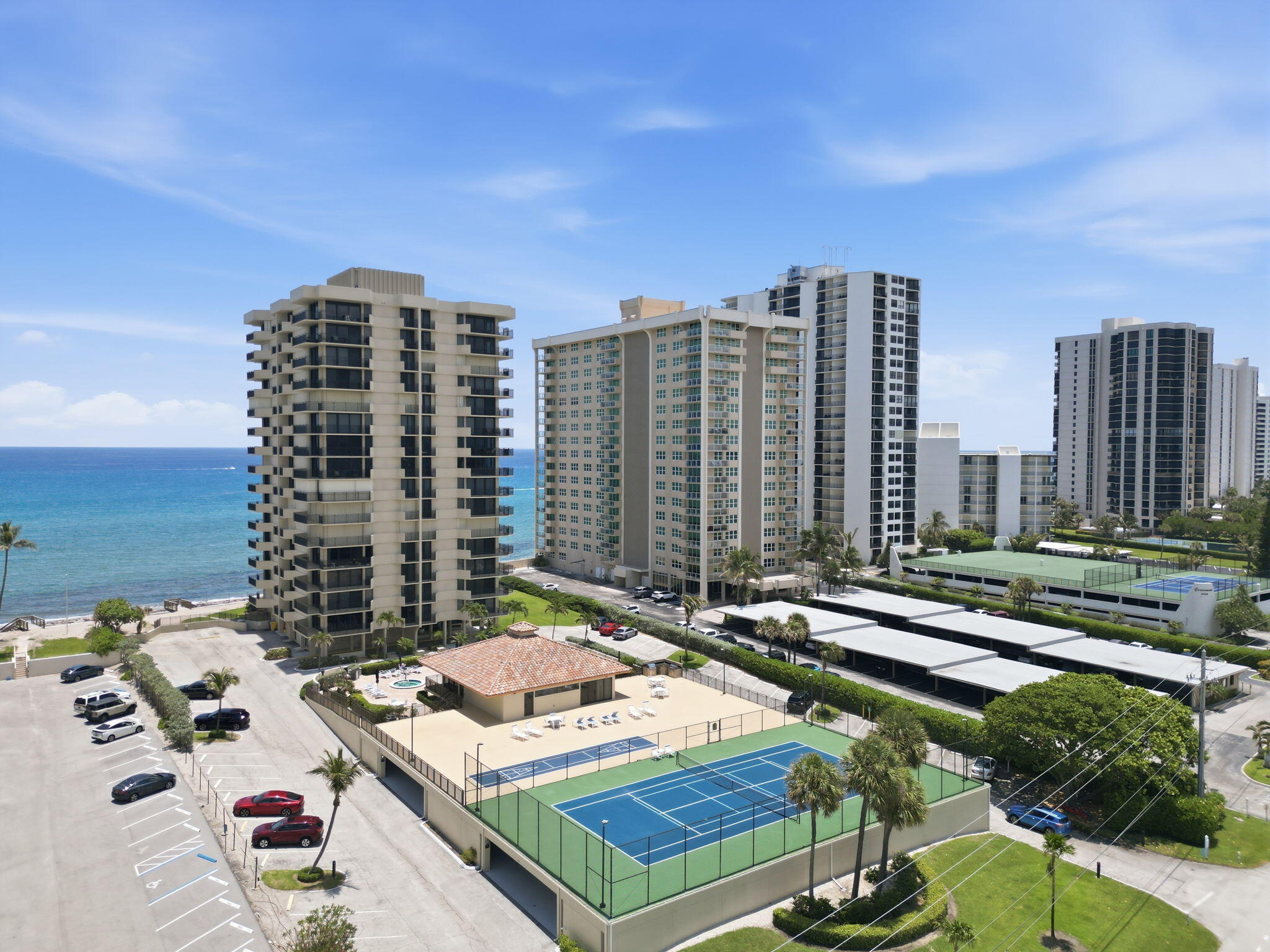 5460 N Ocean Drive 6a