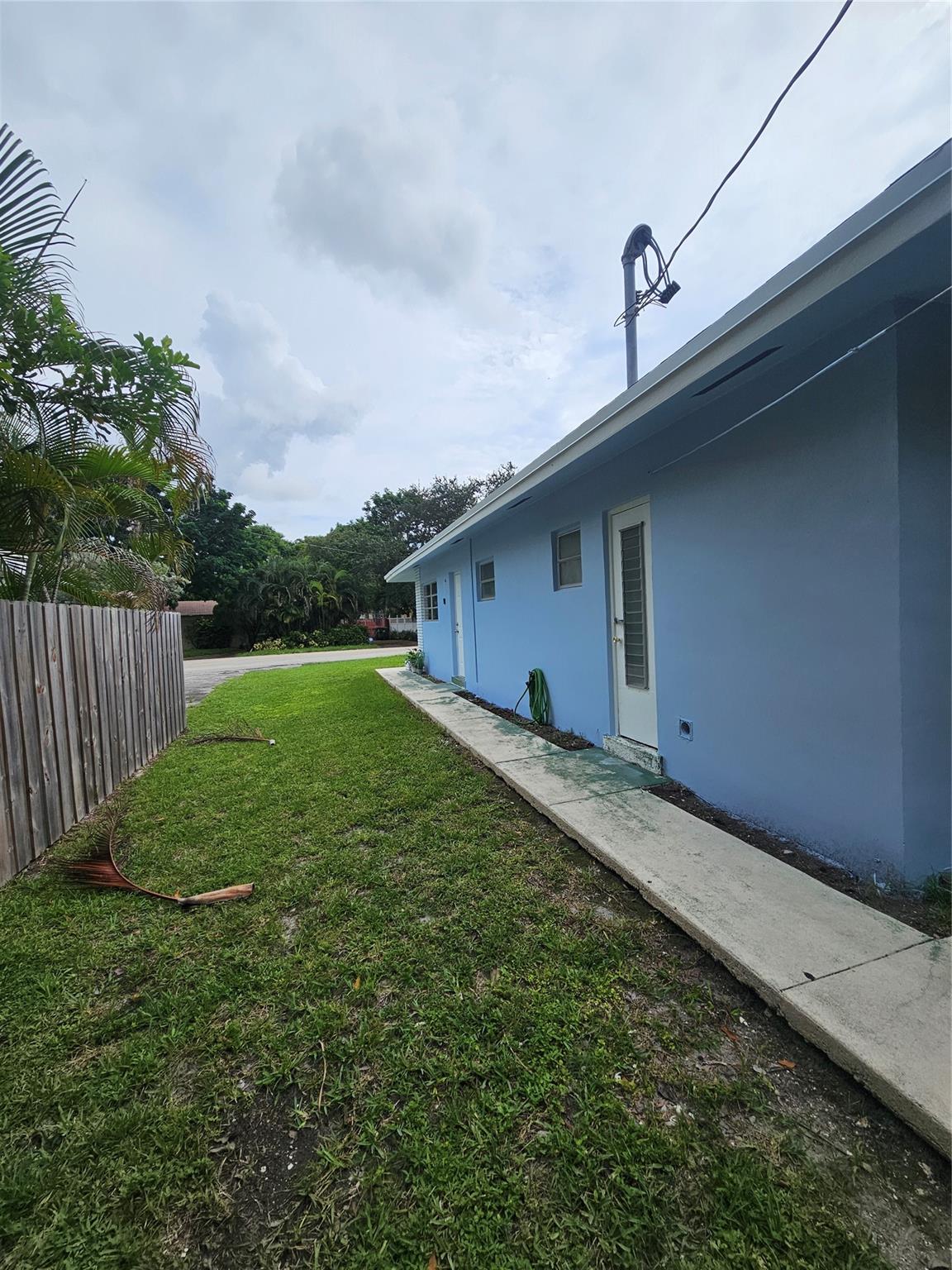 824 NE 16th St