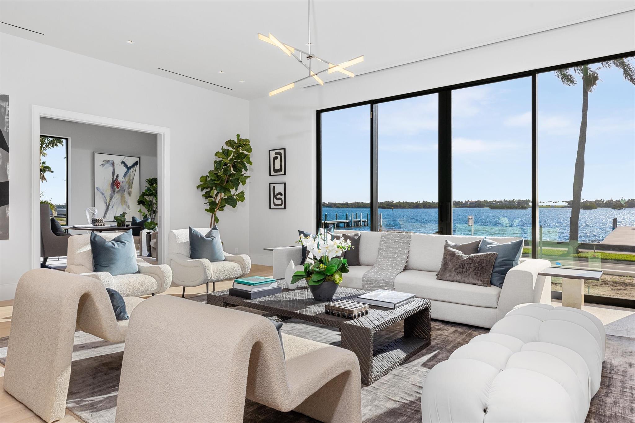 EDGEWATER REPL 1 - Residential