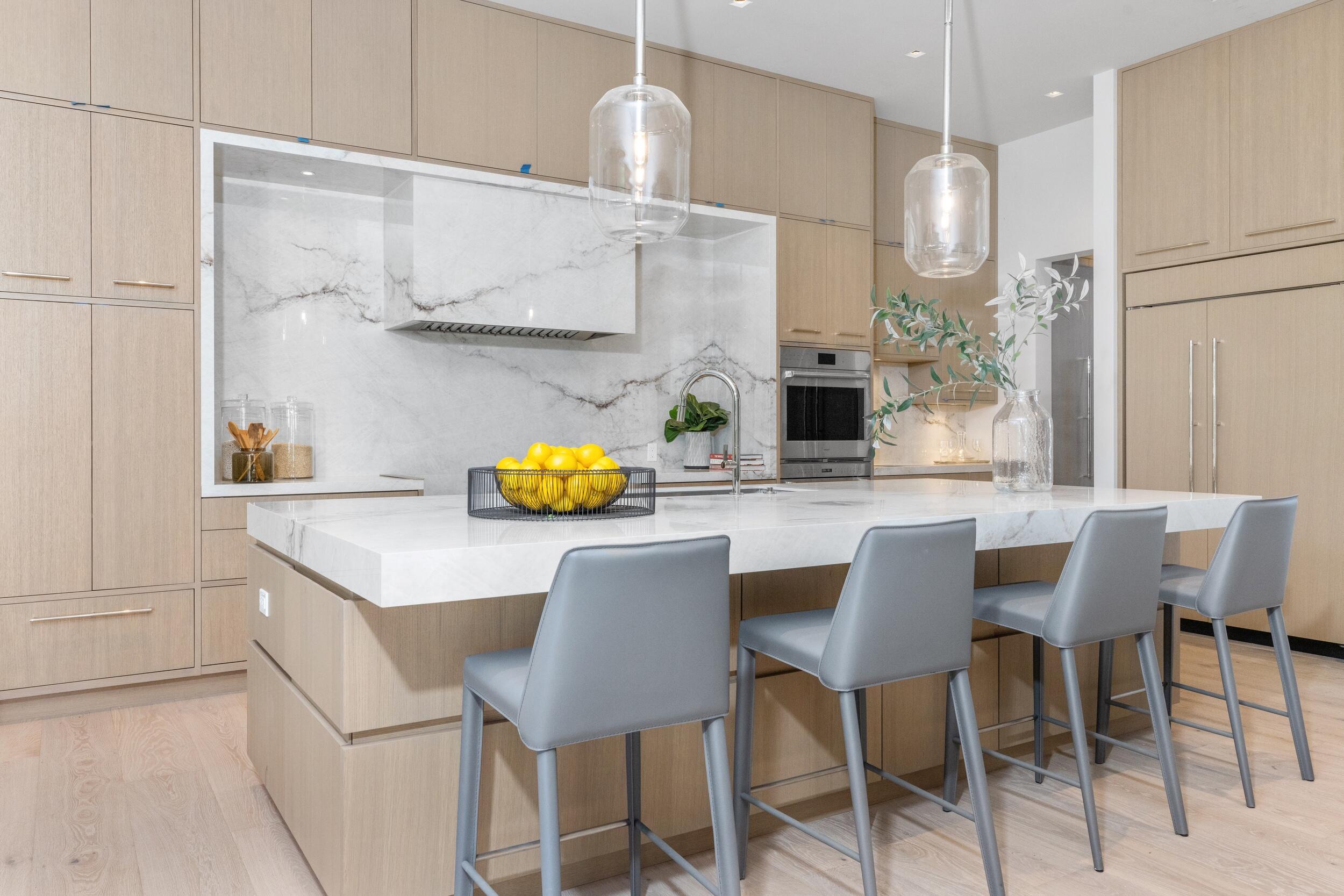 EDGEWATER REPL 1 - Residential