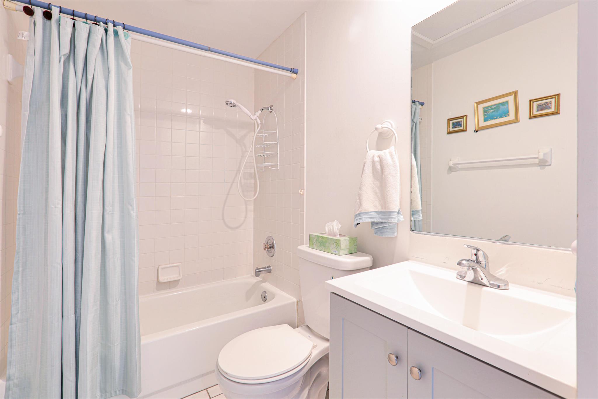 SUGAR POND MANOR OF WELLI - Residential Lease