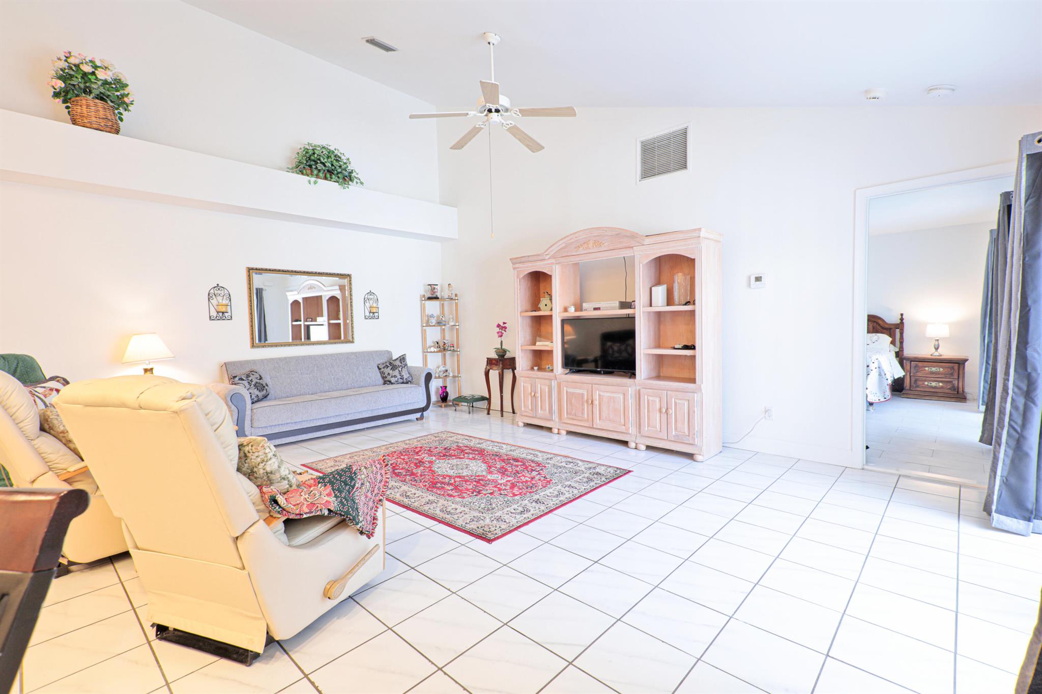 SUGAR POND MANOR OF WELLI - Residential Lease