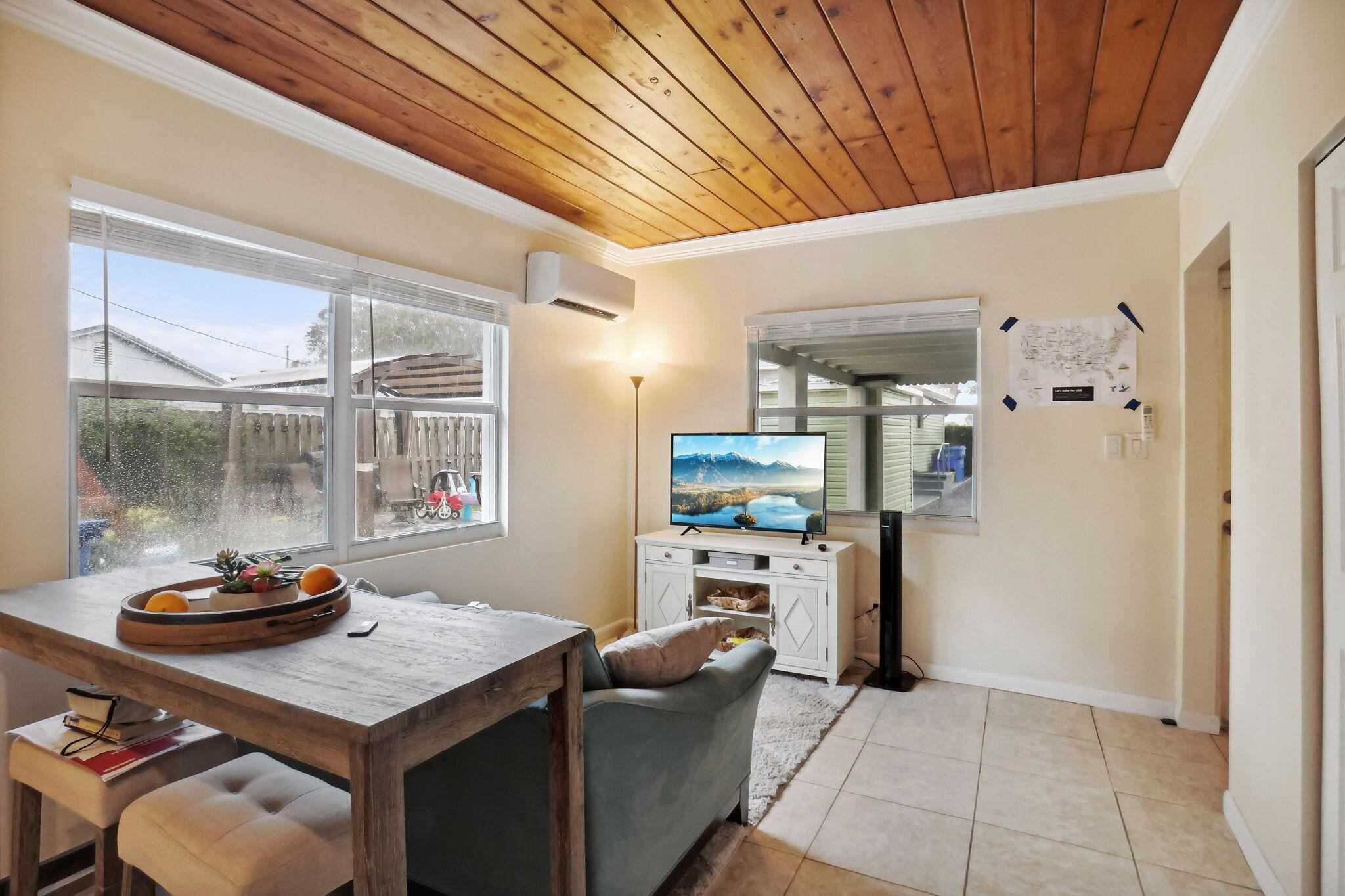 MANTYHARJU LANTANA - Residential Lease