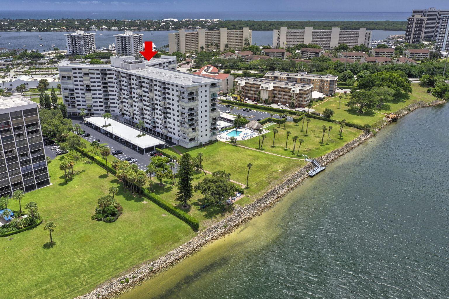 GEMINI CONDO - Residential