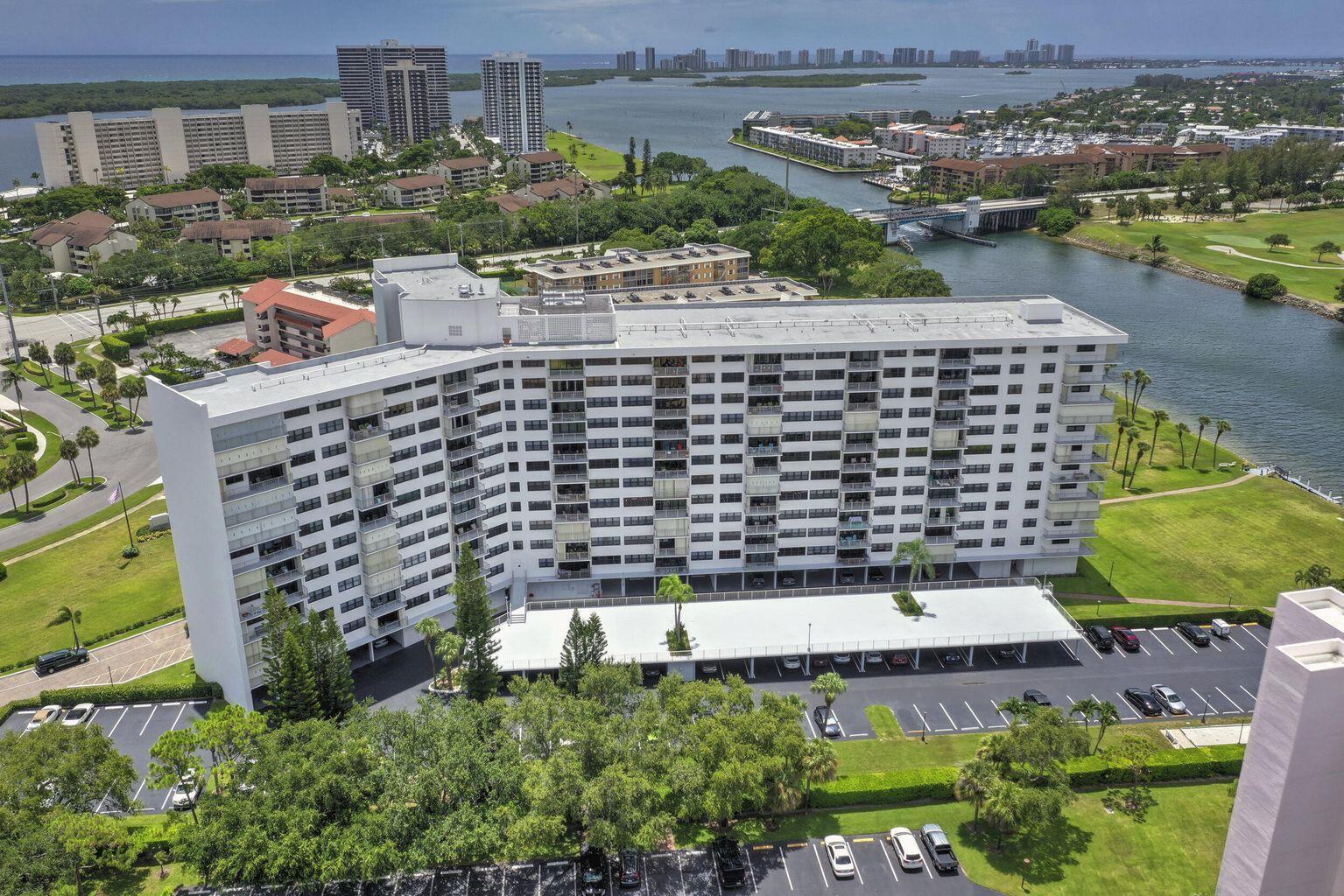 GEMINI CONDO - Residential