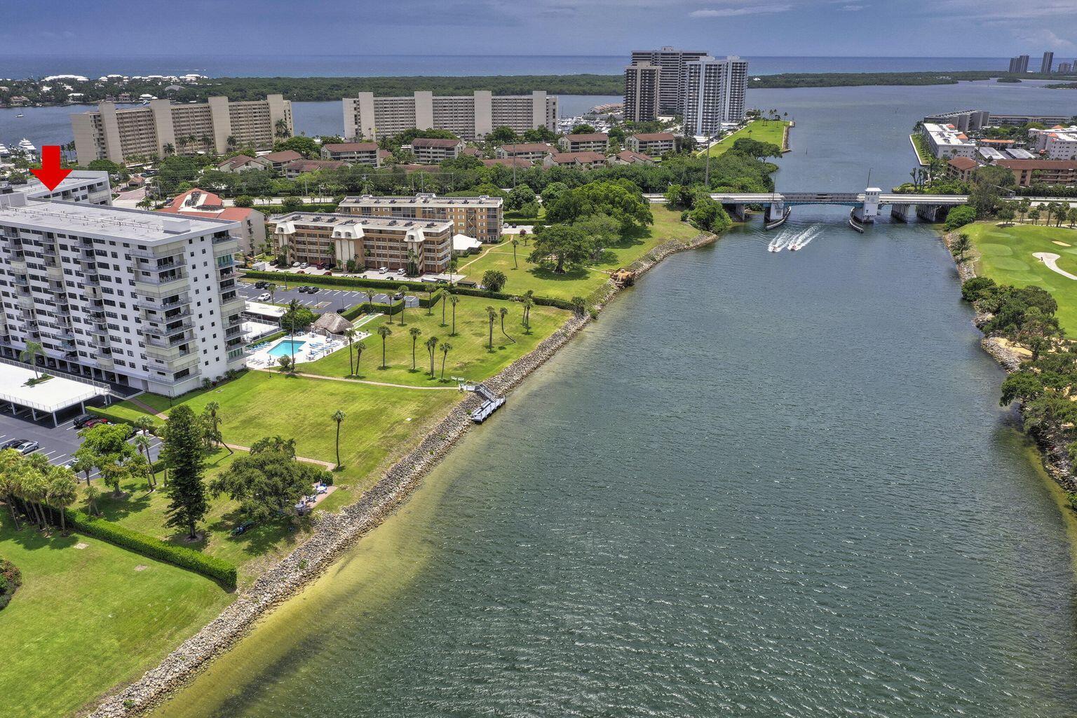 GEMINI CONDO - Residential