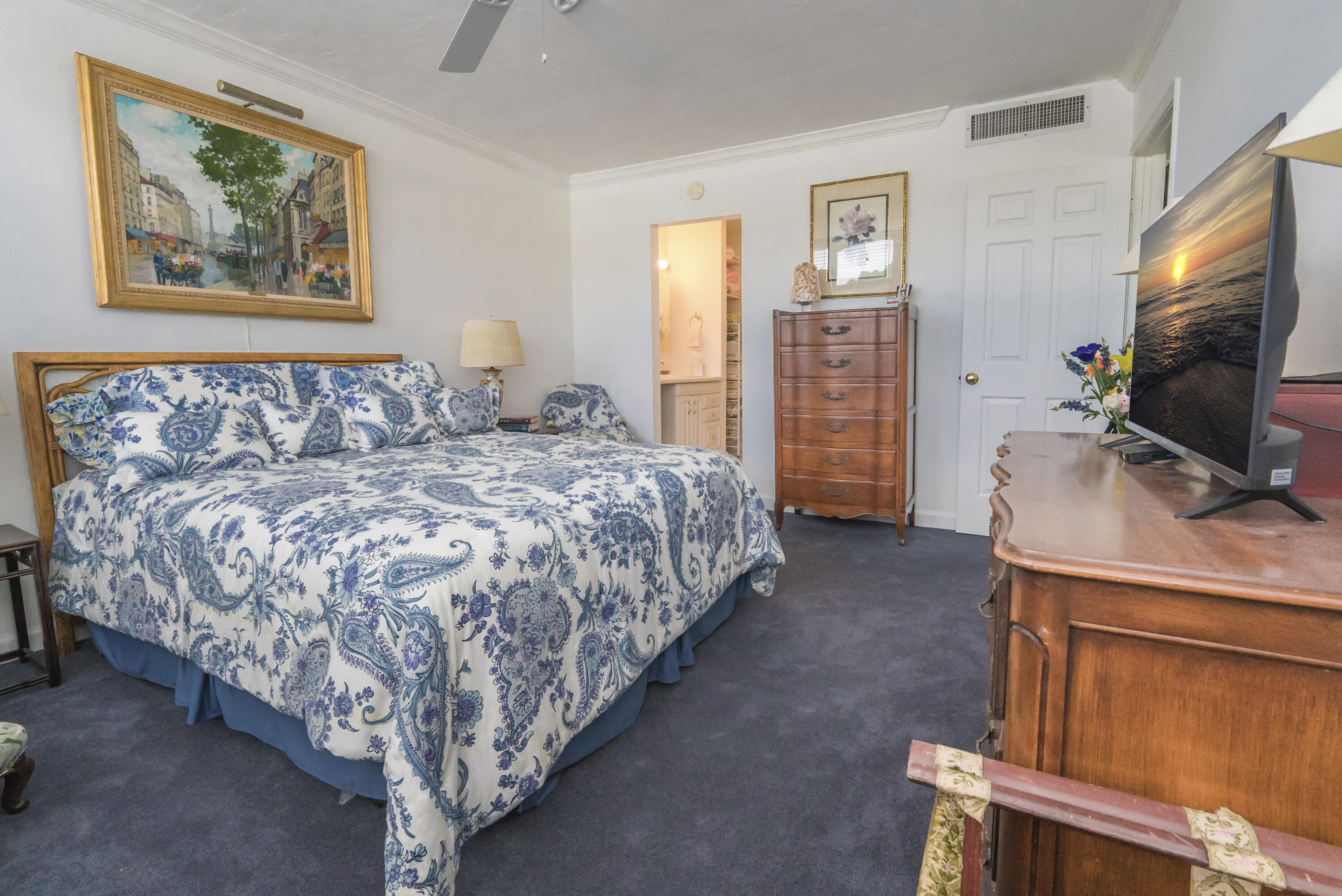 GEMINI CONDO - Residential