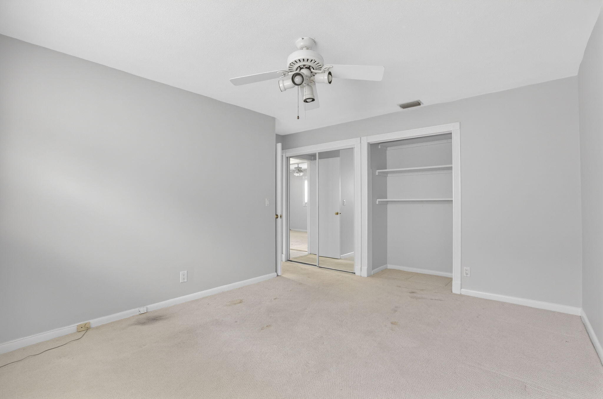 PALM BEACH GARDENS ESTATES - Residential