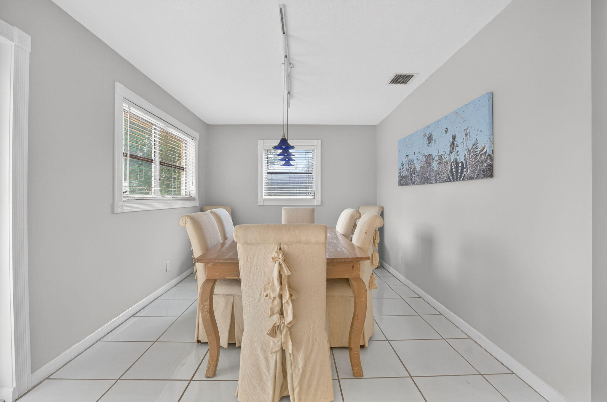 PALM BEACH GARDENS ESTATES - Residential