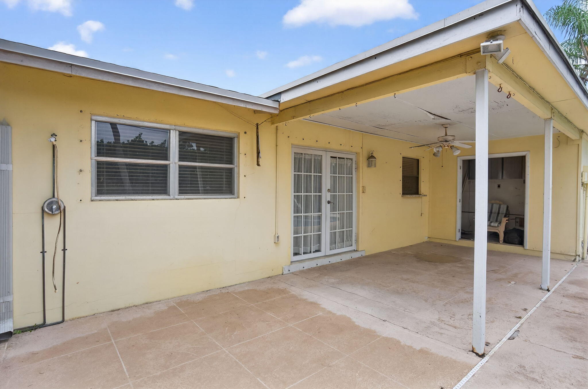 PALM BEACH GARDENS ESTATES - Residential