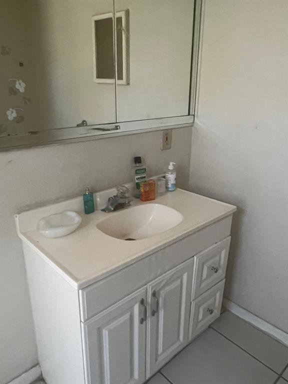 MONROE HEIGHTS - Residential Lease