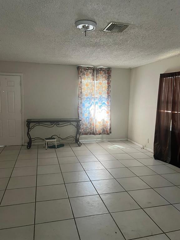 MONROE HEIGHTS - Residential Lease