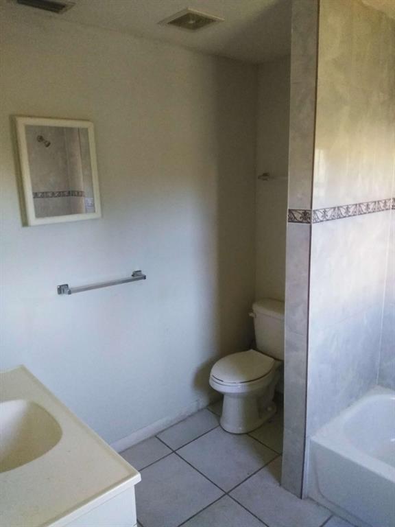 MONROE HEIGHTS - Residential Lease