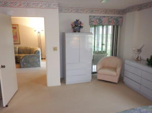 Huntington Pointe - Residential