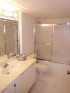 Huntington Pointe - Residential