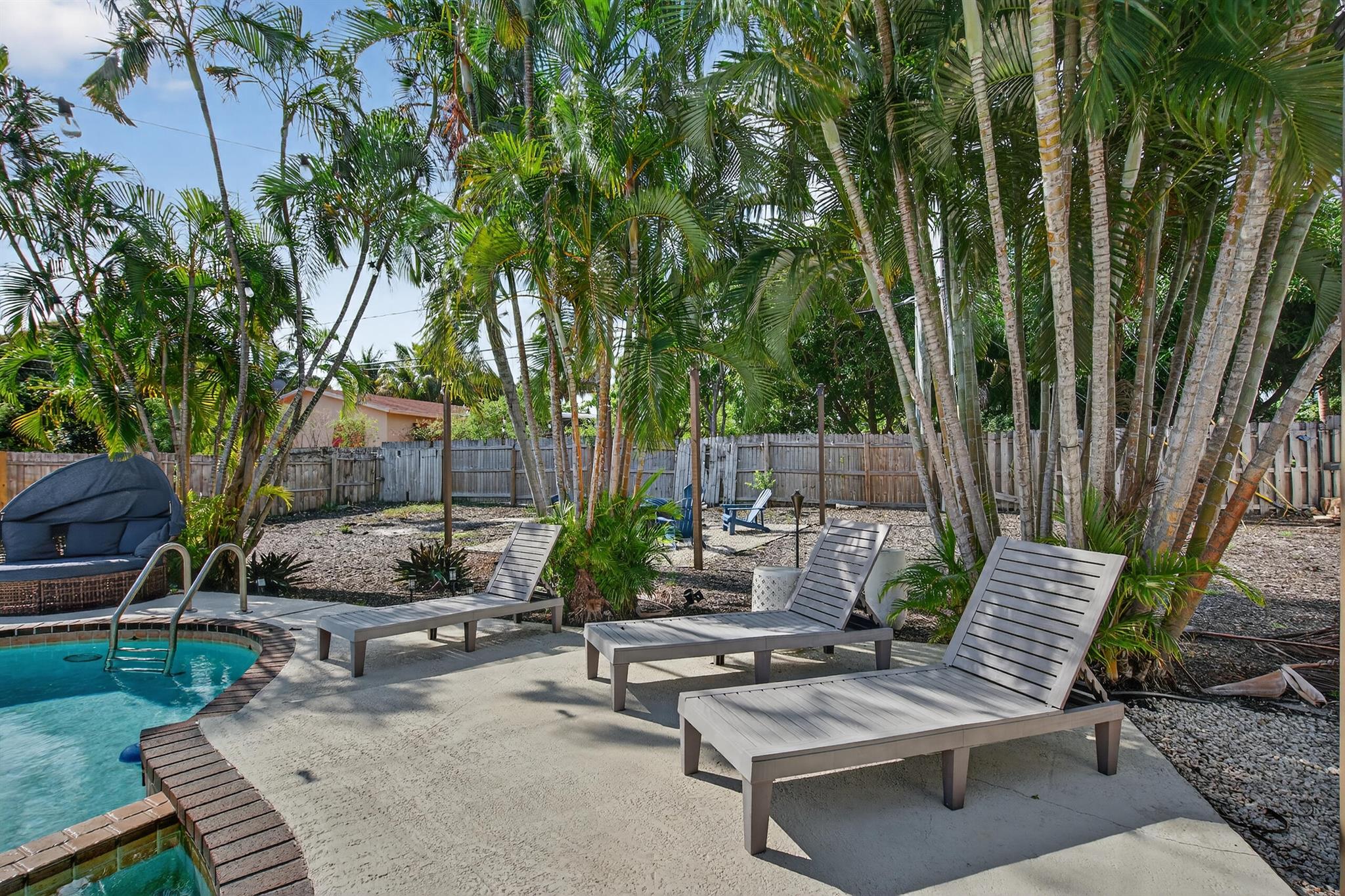 MORRISON HEIGHTS - Residential