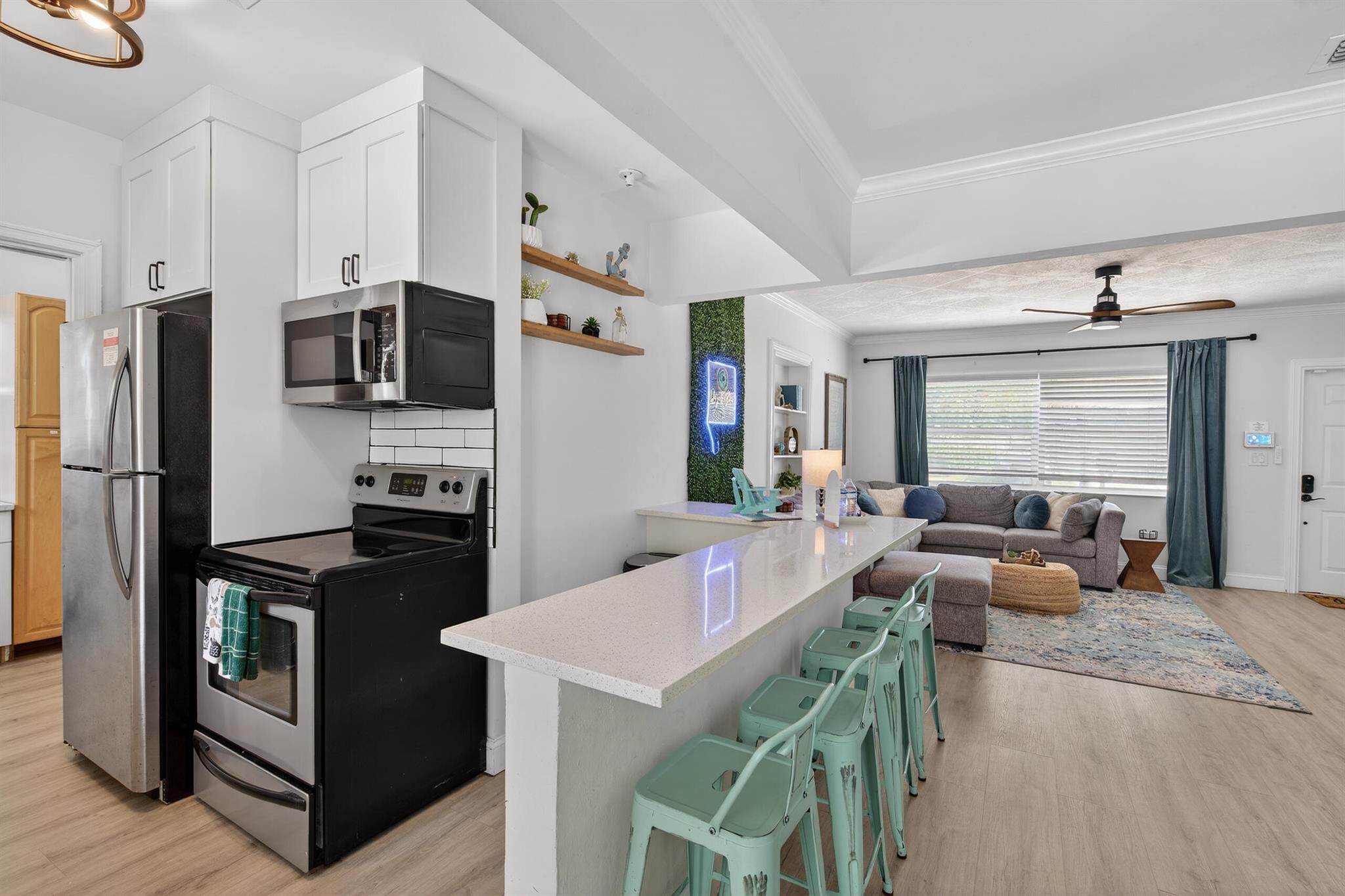 MORRISON HEIGHTS - Residential